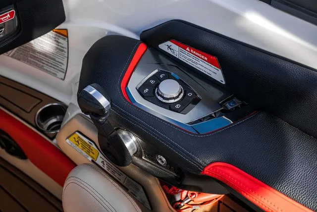 Slide: The Image of Nautique Super Air Nautique G21 2019 - 16