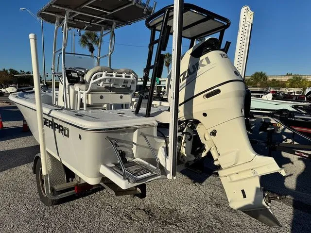 Slide: The Image of Sea Pro 208 SOFT T 2019 - 3