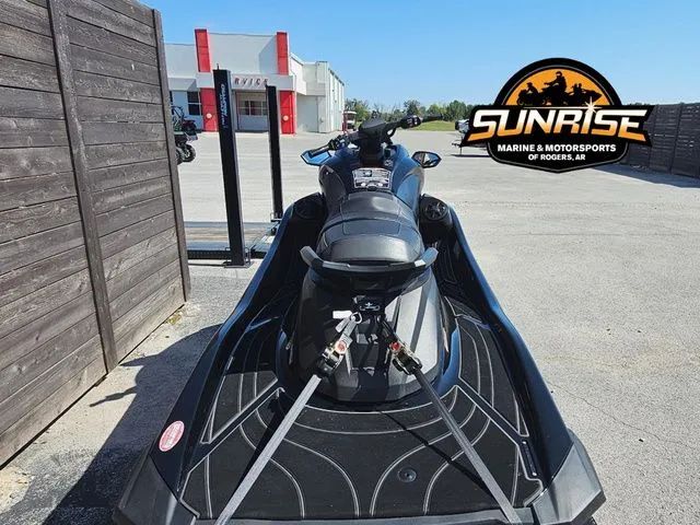 Slide: The Image of Yamaha WaveRunner GP 2024 - 4