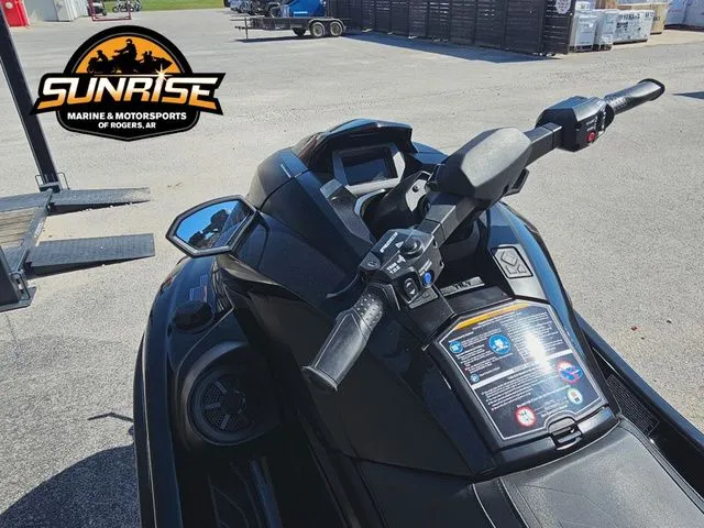 Slide: The Image of Yamaha WaveRunner GP 2024 - 6