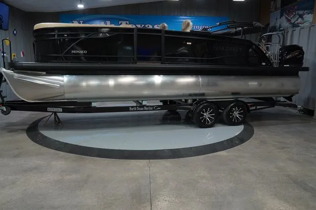 The Image of Godfrey Monaco 235 SFL 27" Impact Center Tube Package 2026 - 1