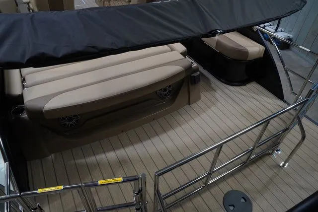 Slide: The Image of Godfrey Monaco 235 SFL 27" Impact Center Tube Package 2026 - 21