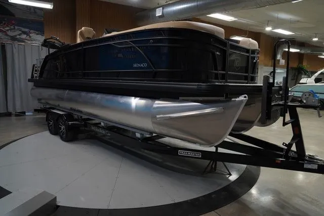 Slide: The Image of Godfrey Monaco 235 SFL 27" Impact Center Tube Package 2026 - 4