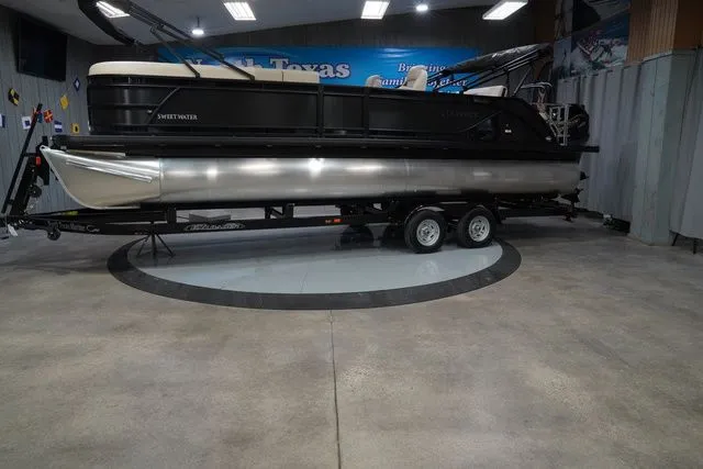 The Image of Godfrey Sweetwater 2486 SFL 27 In. Package 2026 - 1