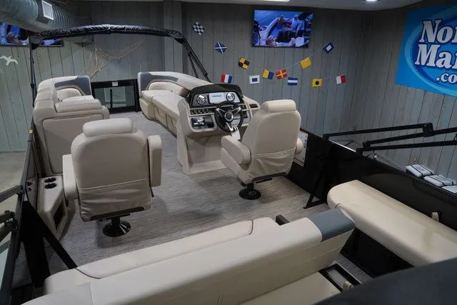 Slide: The Image of Godfrey Sweetwater 2486 SFL 27 In. Package 2026 - 18