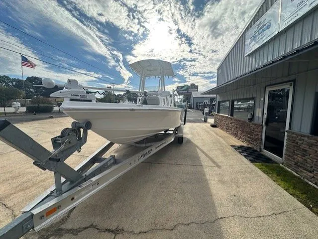 Slide: The Image of Savannah 220IS 2024 - 15