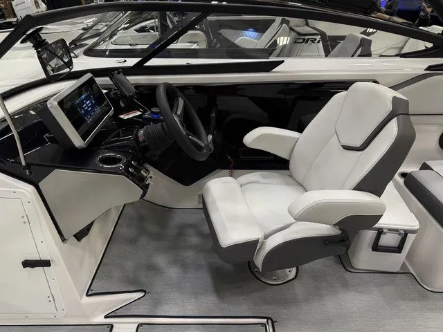 Slide: The Image of Yamaha AR250 2026 - 14