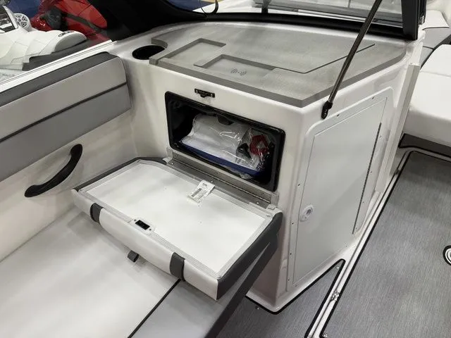 Slide: The Image of Yamaha AR220 2026 - 10