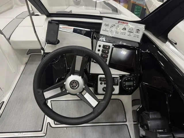 Slide: The Image of Yamaha AR220 2026 - 14