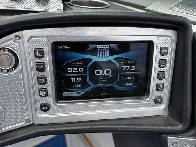 Slide: The Image of MasterCraft X25 2013 - 13