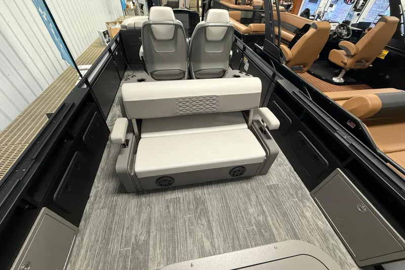 Slide: The Image of 2026 Qwest M-Class 22 Pro Sport interior with modern seating and sleek design. - 25