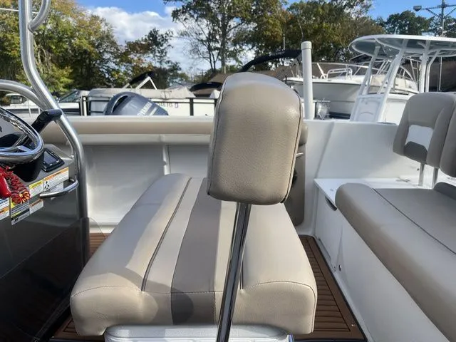 Slide: The Image of Hurricane CC 19 OB 2016 - 6