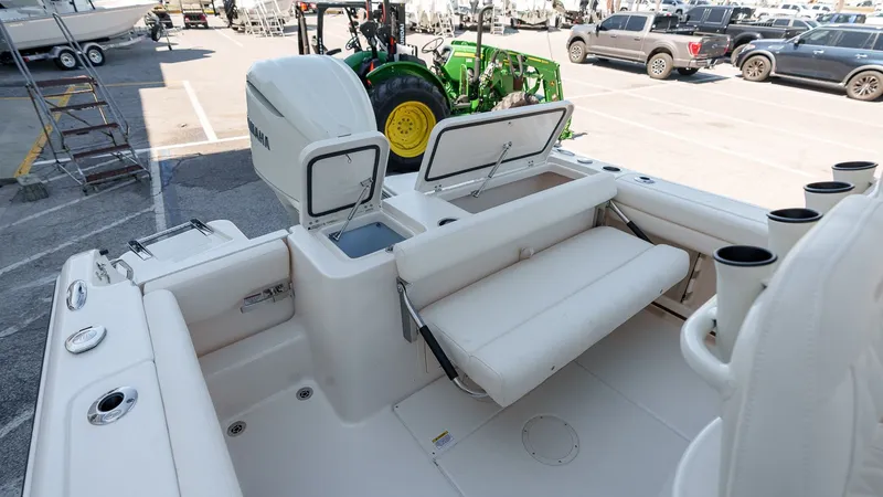Slide: The Image of Grady-White Fisherman 236 2026 - 36