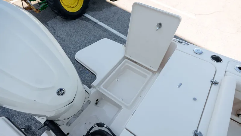 Slide: The Image of Grady-White Fisherman 236 2026 - 43