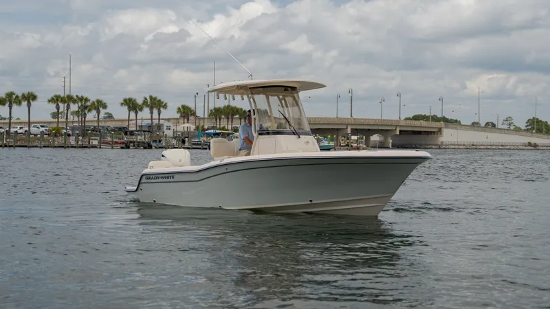 Slide: The Image of Grady-White Fisherman 216 2026 - 5
