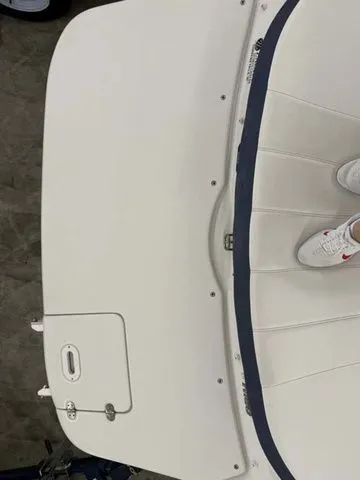 Slide: The Image of Four Winns H SERIES H180 2011 - 15