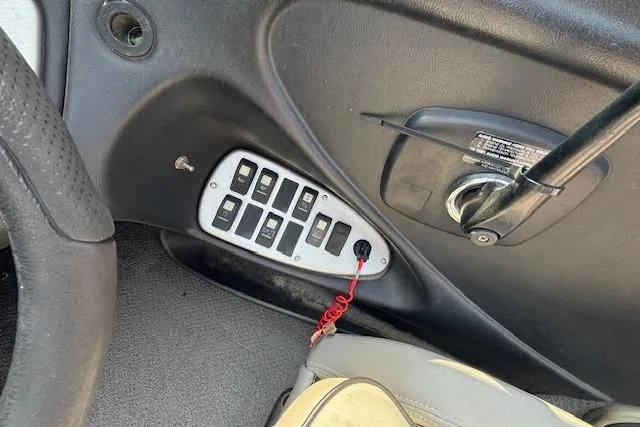 Slide: The Image of Control panel of a 2007 Centurion Air Warrior T5 boat interior. - 17