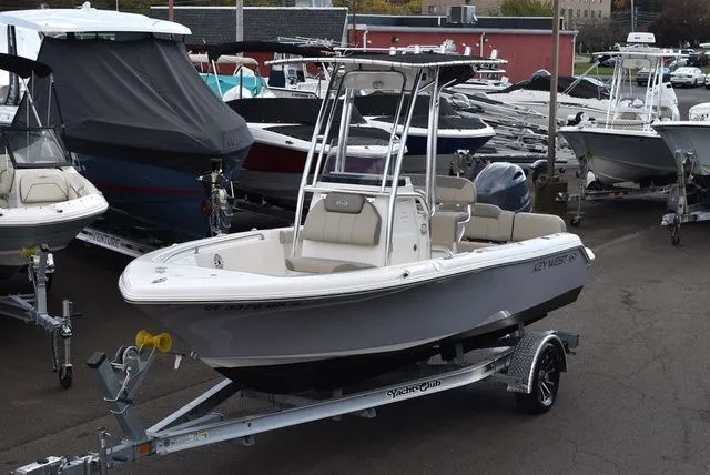 The Image of Key West 189 FS T-Top 2024 - 1