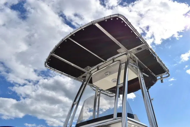 Slide: The Image of Key West 189 FS T-Top 2024 - 18