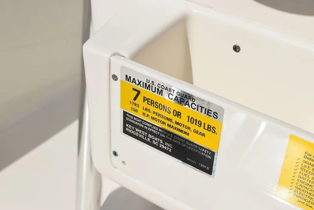 Slide: The Image of Key West 189 FS T-Top 2024 - 36