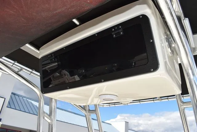 Slide: The Image of Key West 189 FS T-Top 2024 - 38