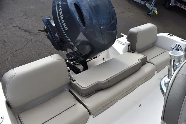 Slide: The Image of Key West 189 FS T-Top 2024 - 55