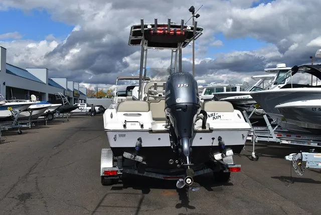 Slide: The Image of Key West 189 FS T-Top 2024 - 7