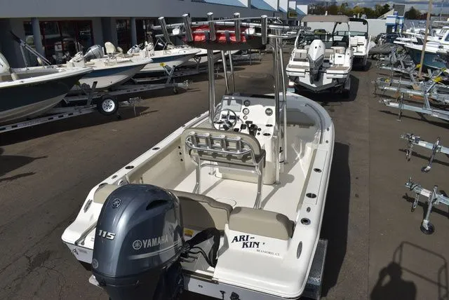 Slide: The Image of Key West 189 FS T-Top 2024 - 9