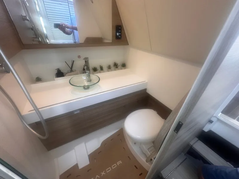 Slide: The Image of Saxdor 400 GTO 2025 - 15