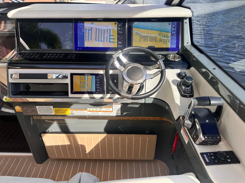 Slide: The Image of Saxdor 400 GTO 2025 - 23