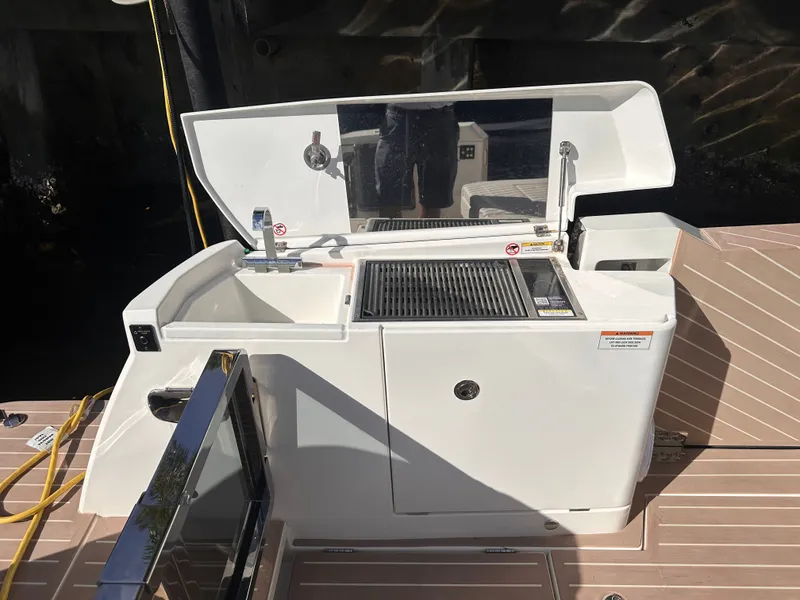 Slide: The Image of Saxdor 400 GTO 2025 - 36