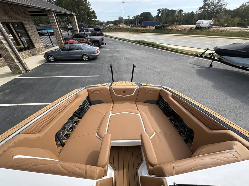 Slide: The Image of Nautique G23 2026 - 28