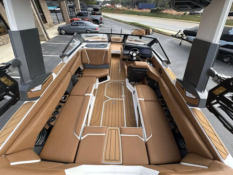 Slide: The Image of Nautique G23 2026 - 29