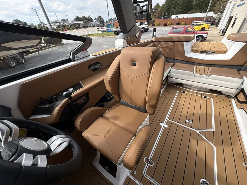 Slide: The Image of Nautique G23 2026 - 39