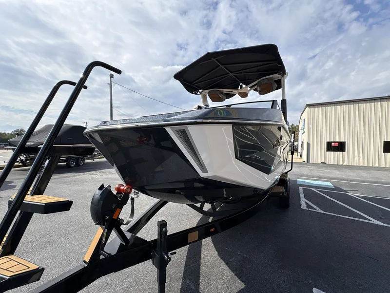 Slide: The Image of Nautique G23 2026 - 42