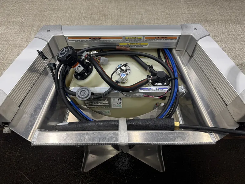 Slide: The Image of Tahoe Sport 1980 Quad Fish & Honda 4-Stroke EFI 2026 - 39