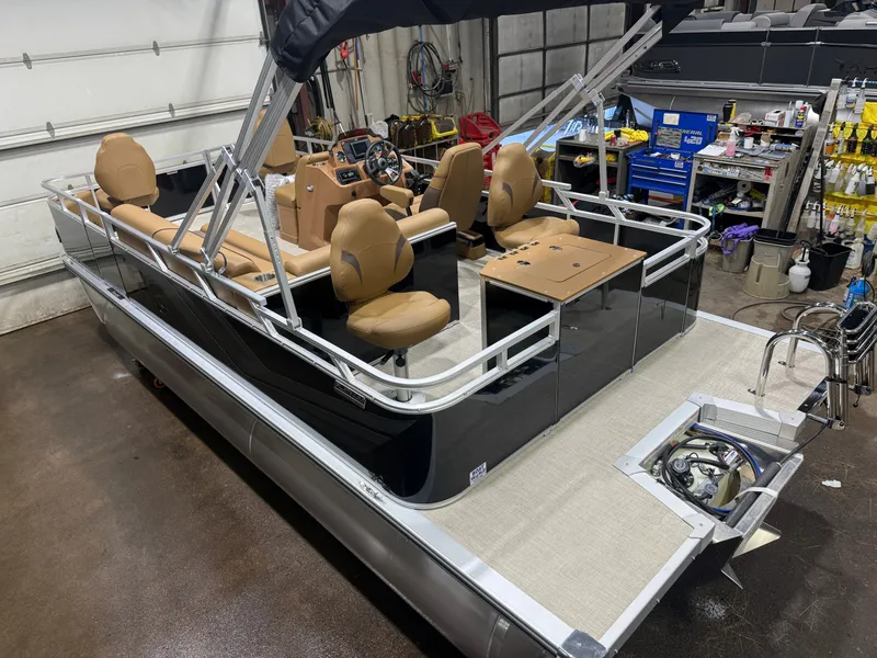 Slide: The Image of Tahoe Sport 1980 Quad Fish & Honda 4-Stroke EFI 2026 - 44