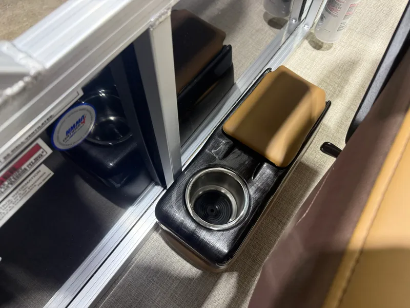 Slide: The Image of Tahoe Sport Quad Fish 1980 Pontoon $30995 2026 - 19