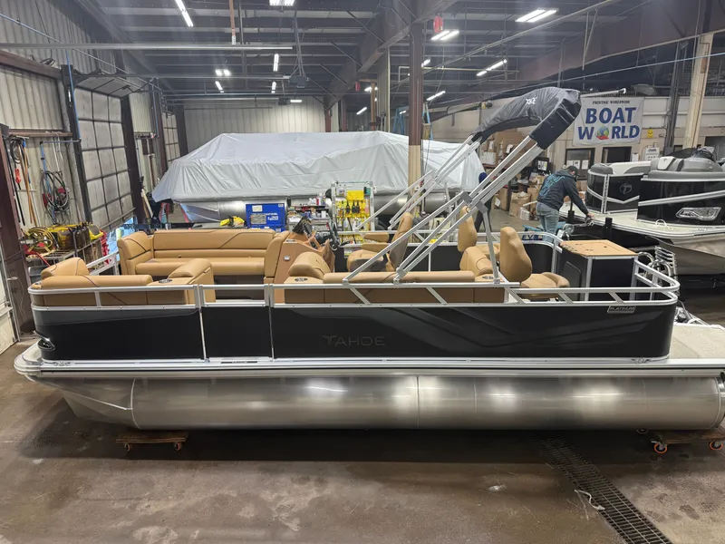 Slide: The Image of Tahoe Sport Rear Fish 2180 & 4-Stroke $31995 2026 - 45