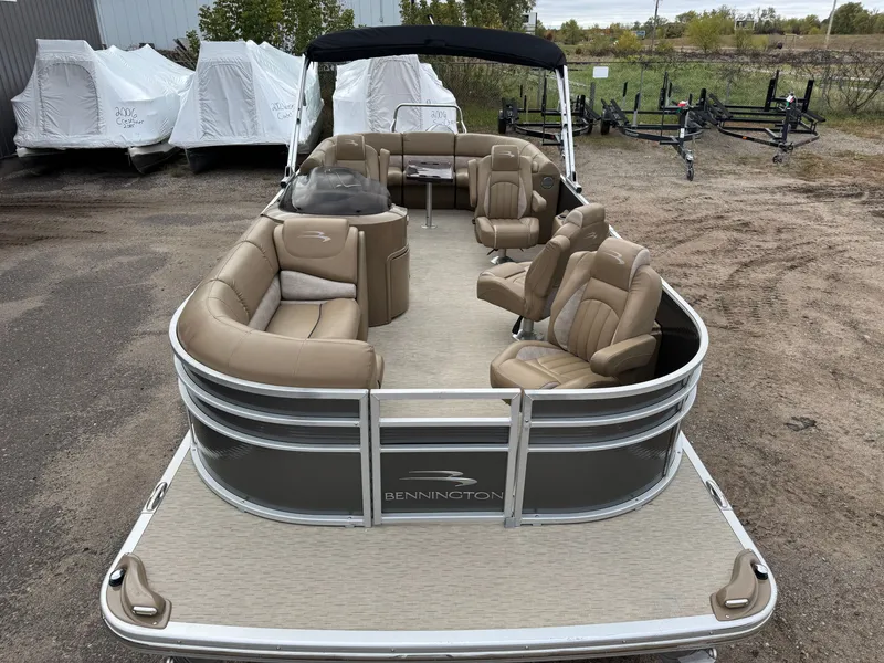 Slide: The Image of Bennington 2250 GSR Pontoon 2016 - 10