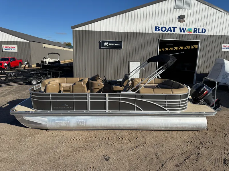 Slide: The Image of Bennington 2250 GSR Pontoon 2016 - 3