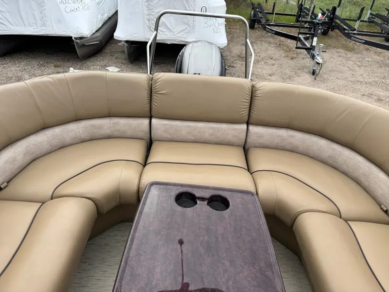 Slide: The Image of Bennington 2250 GSR Pontoon 2016 - 40