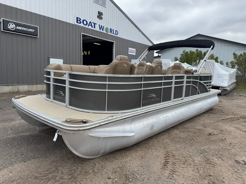 Slide: The Image of Bennington 2250 GSR Pontoon 2016 - 47