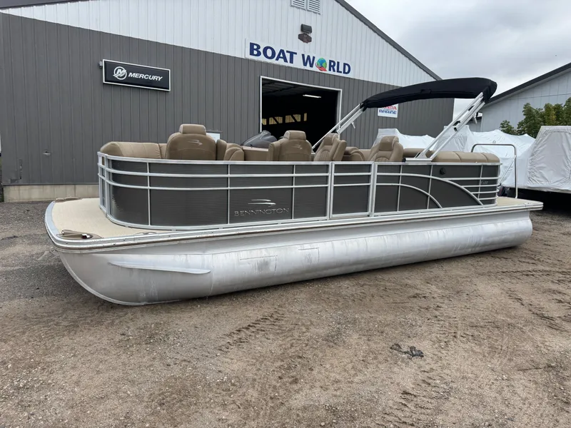 Slide: The Image of Bennington 2250 GSR Pontoon 2016 - 48