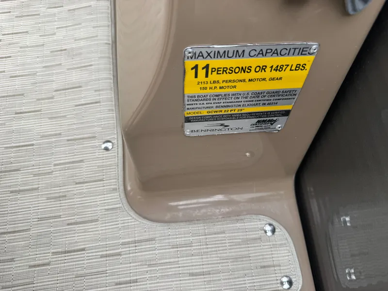 Slide: The Image of Bennington 2250 GSR Pontoon 2016 - 68