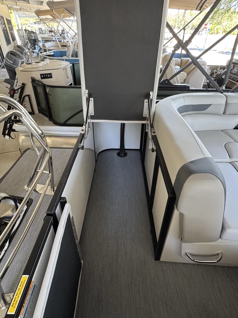 Slide: The Image of Sweetwater SW2086CSE 2026 - 13