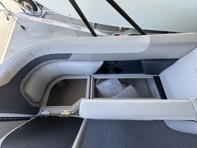 Slide: The Image of Sweetwater SW2086CSE 2026 - 27