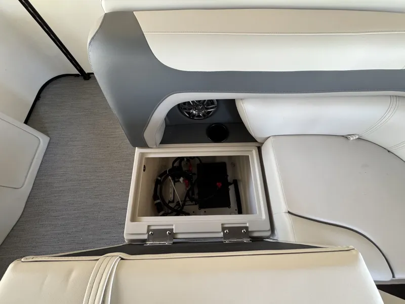 Slide: The Image of Sweetwater SW2086CSE 2026 - 7