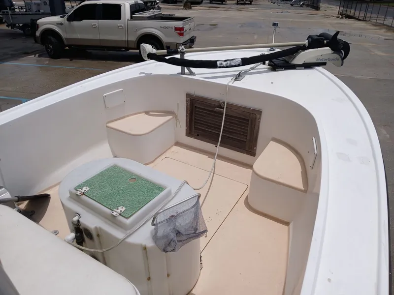 Slide: The Image of Mako 20 Center Console 1973 - 8