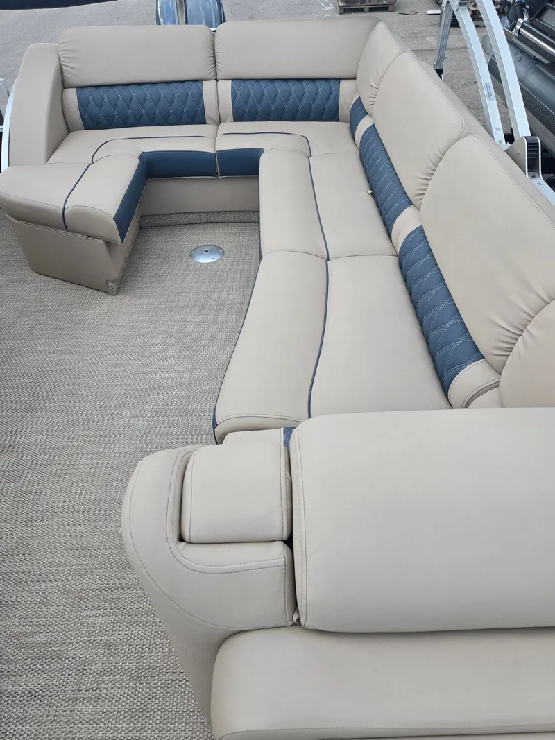 Slide: The Image of Bennington 25QCL ESP TRI 2018 - 10